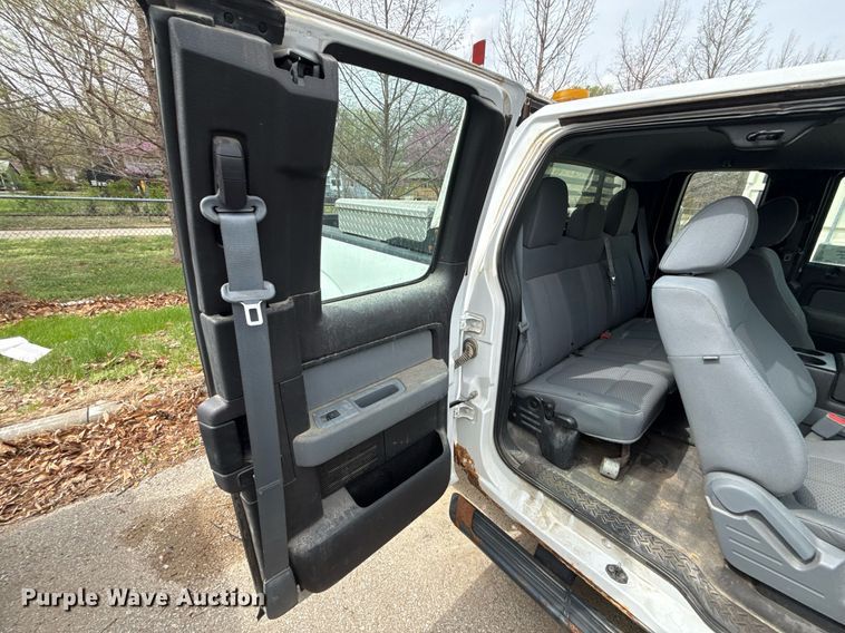 image for item ED4193 2011 Ford F150 XL SuperCab pickup truck