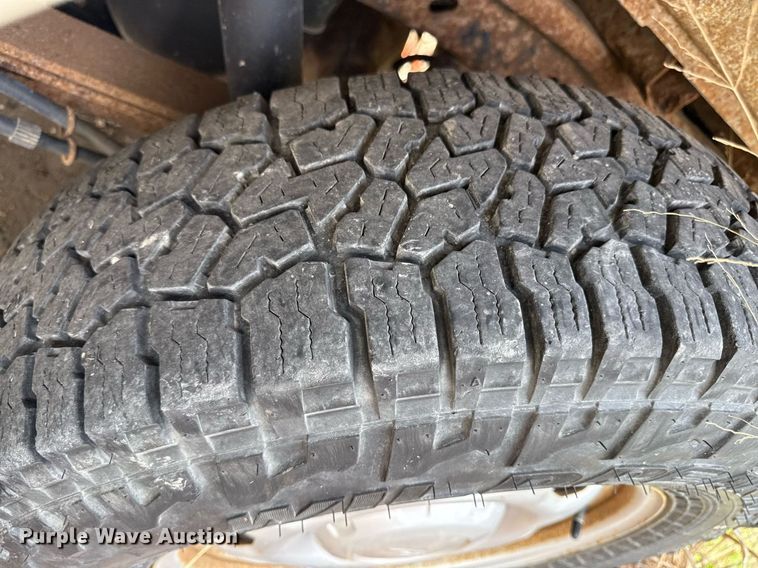 image for item ED4193 2011 Ford F150 XL SuperCab pickup truck