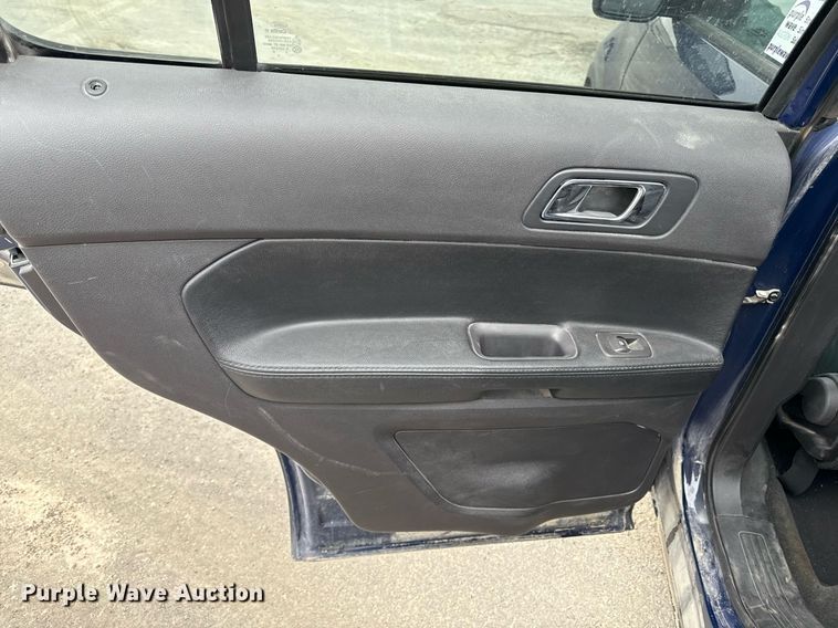 image for item ED4201 2014 Ford Explorer Police Interceptor SUV