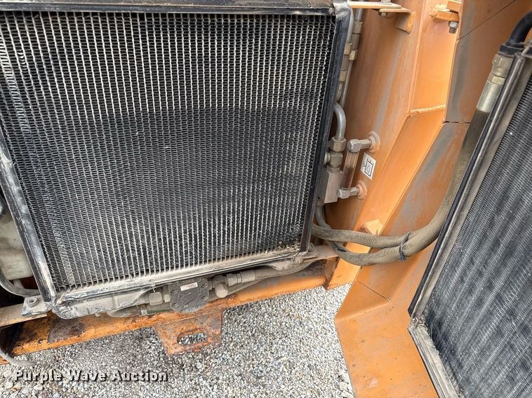 image for item ED4205 2001 Case 1840 skid steer loader