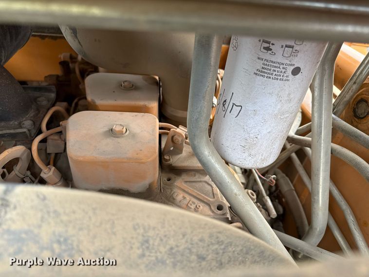 image for item ED4205 2001 Case 1840 skid steer loader