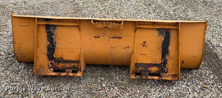 image for item ED4205 2001 Case 1840 skid steer loader