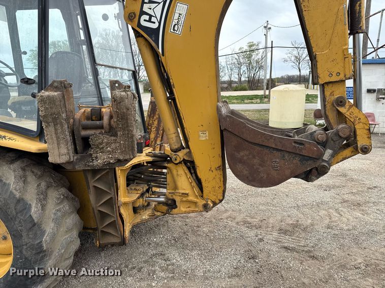image for item ED4206 1998 Caterpillar 416C backhoe