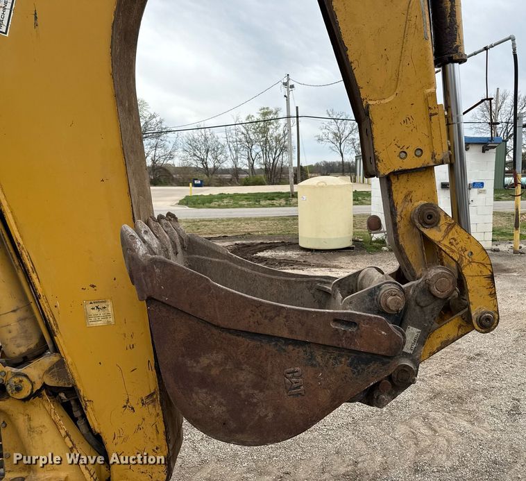 image for item ED4206 1998 Caterpillar 416C backhoe