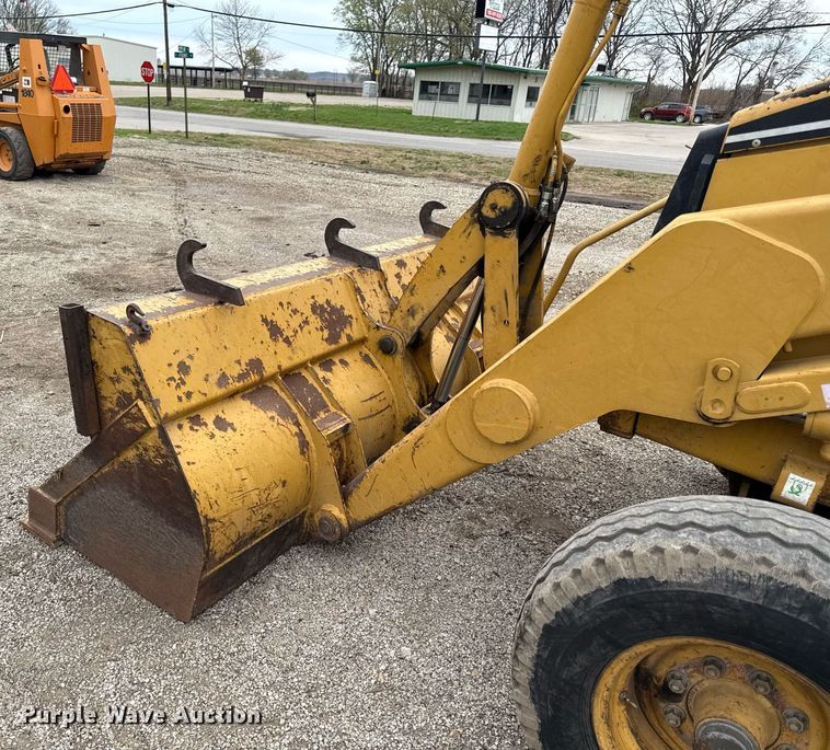 image for item ED4206 1998 Caterpillar 416C backhoe