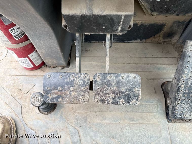 image for item ED4206 1998 Caterpillar 416C backhoe