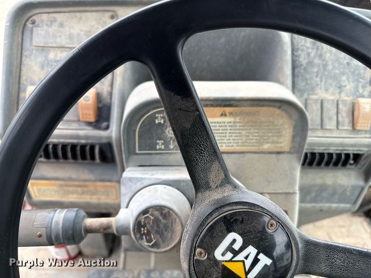 image for item ED4206 1998 Caterpillar 416C backhoe