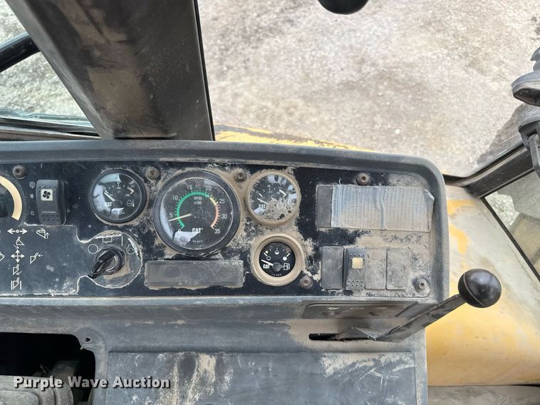 image for item ED4206 1998 Caterpillar 416C backhoe