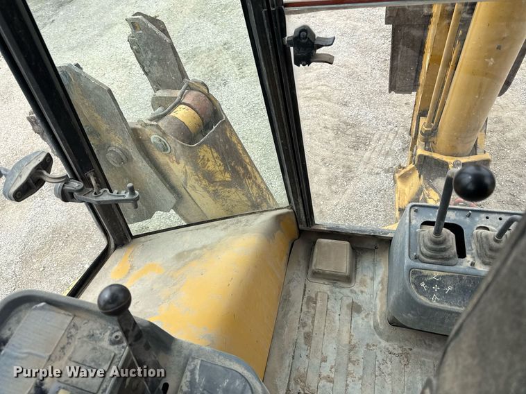 image for item ED4206 1998 Caterpillar 416C backhoe