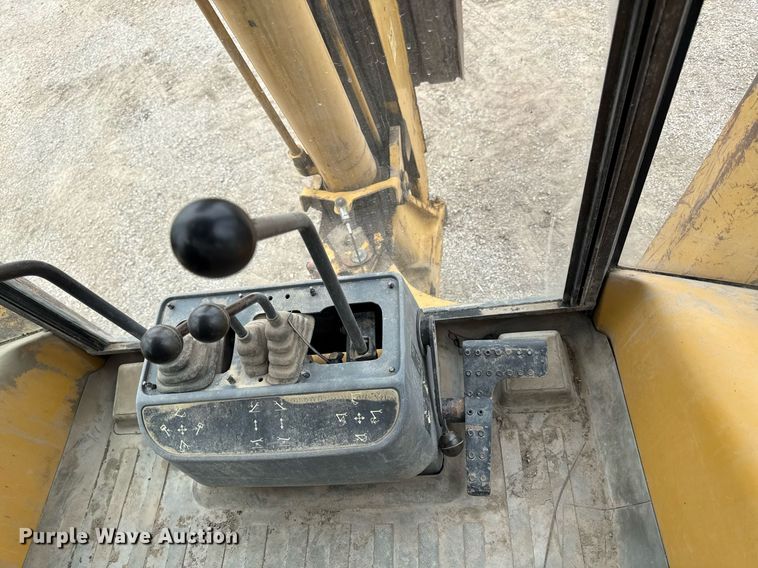 image for item ED4206 1998 Caterpillar 416C backhoe