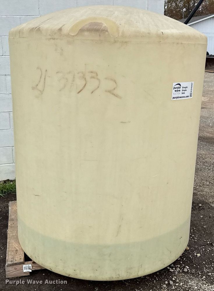 image for item ED4207 Poly tank