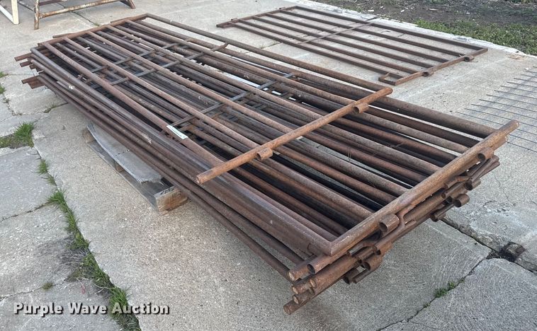 image for item EG6233 Fence panels