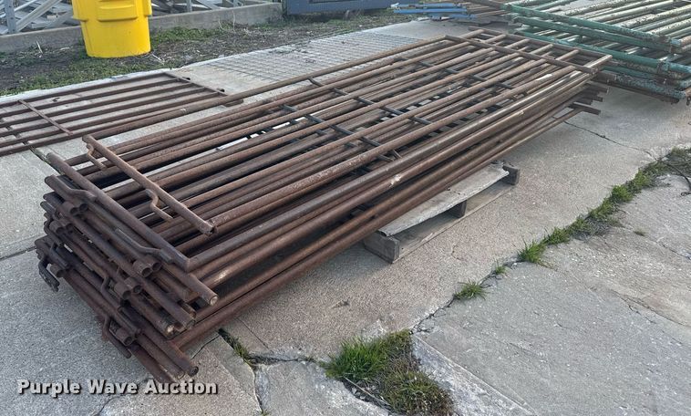 image for item EG6233 Fence panels