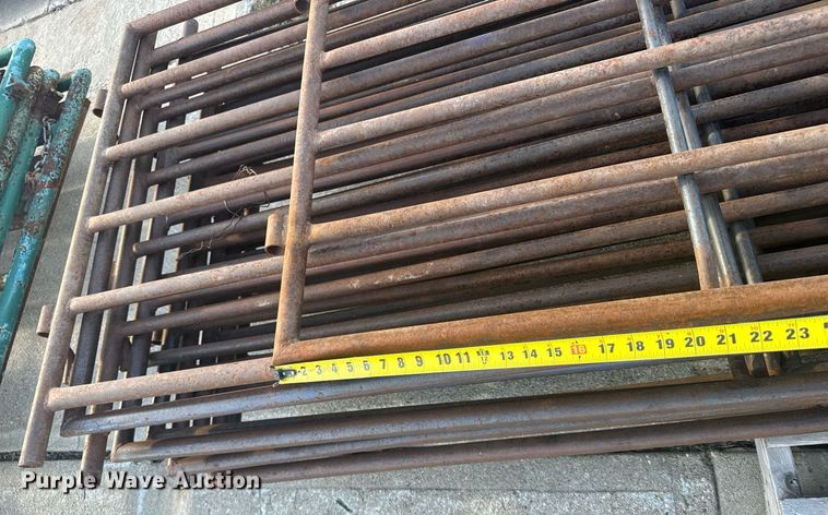 image for item EG6233 Fence panels