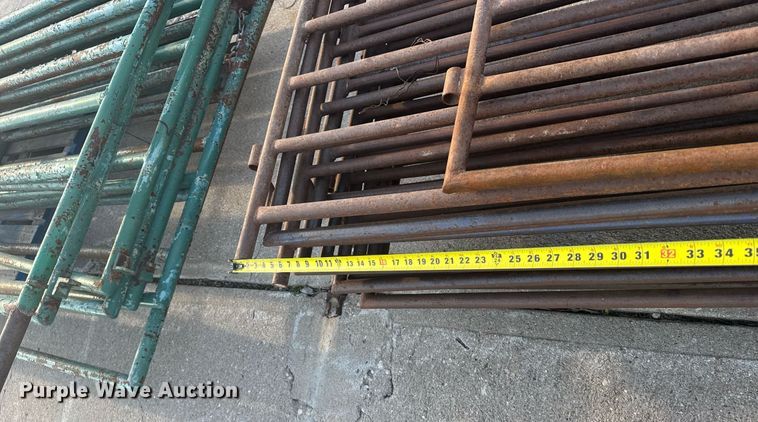 image for item EG6233 Fence panels