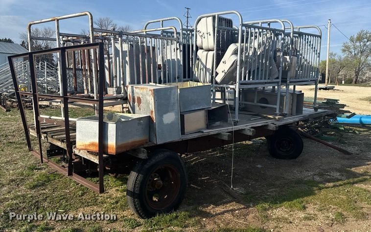 image for item EG6238 Hay wagon