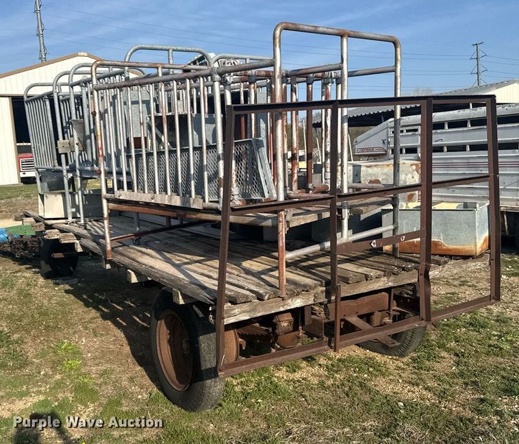 image for item EG6238 Hay wagon