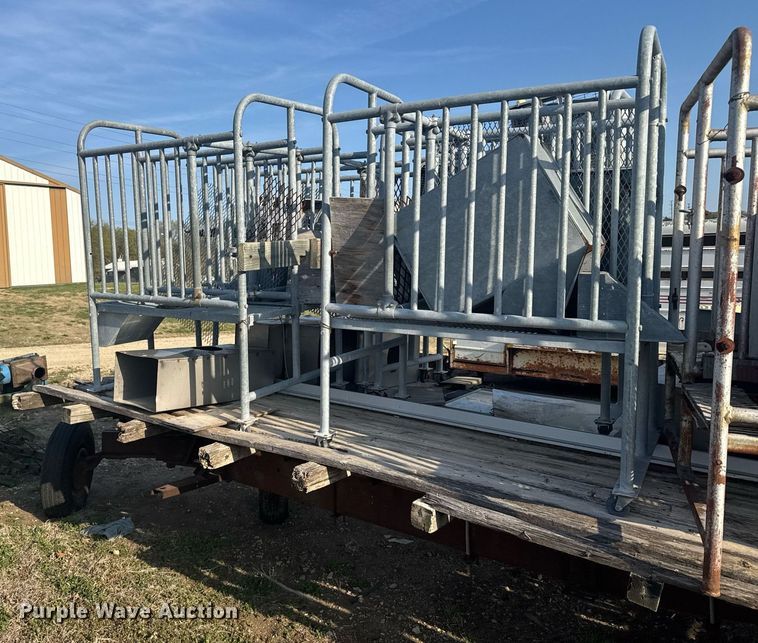 image for item EG6238 Hay wagon