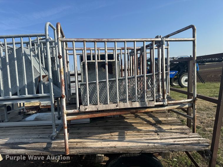 image for item EG6238 Hay wagon