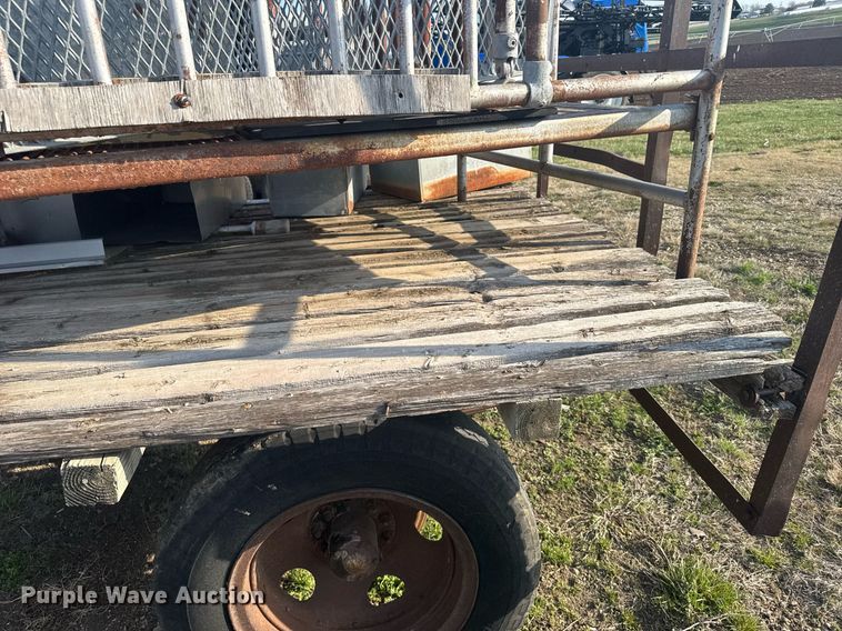 image for item EG6238 Hay wagon