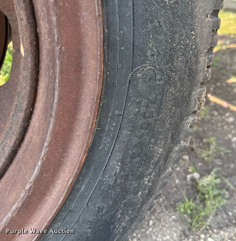image for item EG6238 Hay wagon