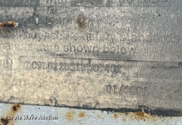 image for item EG6239 2001 Donahue livestock trailer