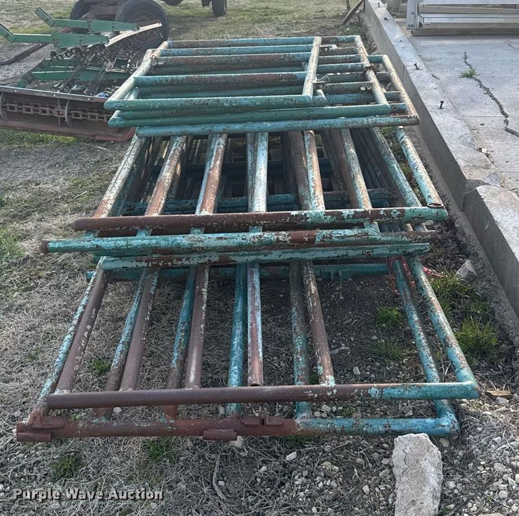 image for item EG6240 (14) fence panels