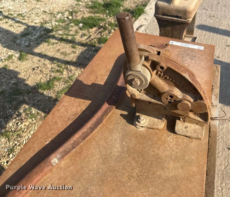 image for item EG6242 Famco arbor press