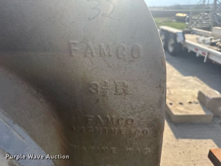 image for item EG6242 Famco arbor press