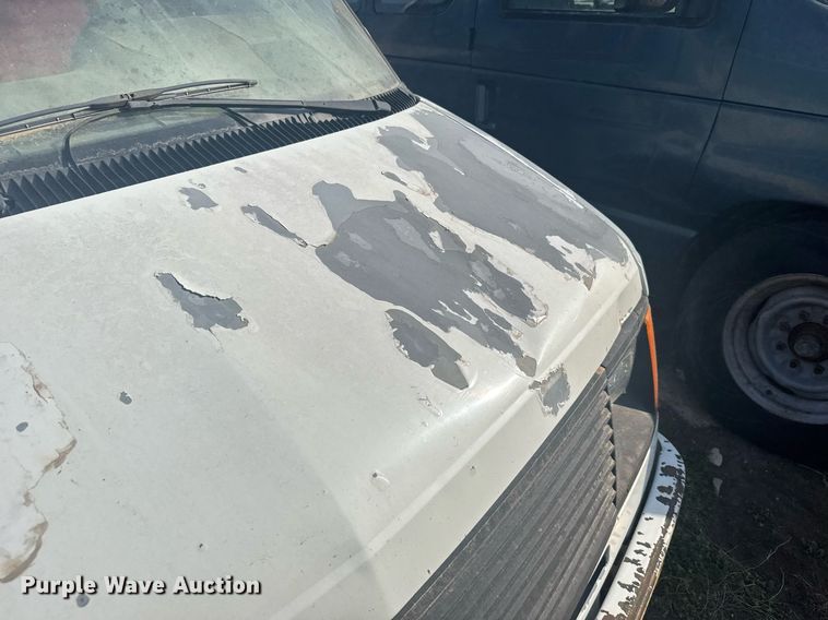 image for item EG6243 1993 Chevrolet Astro van