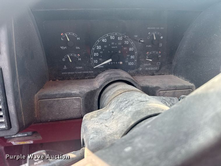 image for item EG6243 1993 Chevrolet Astro van