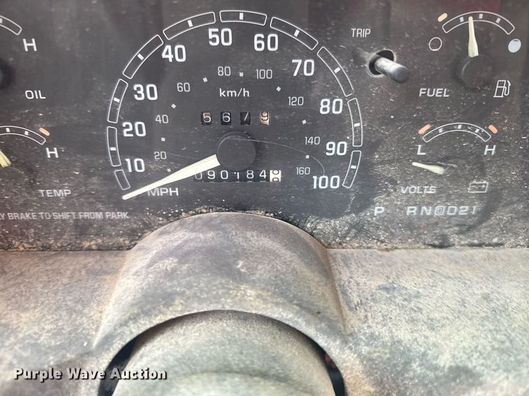 image for item EG6243 1993 Chevrolet Astro van