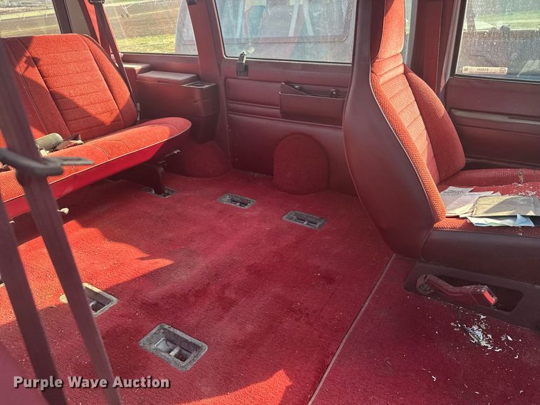 image for item EG6243 1993 Chevrolet Astro van