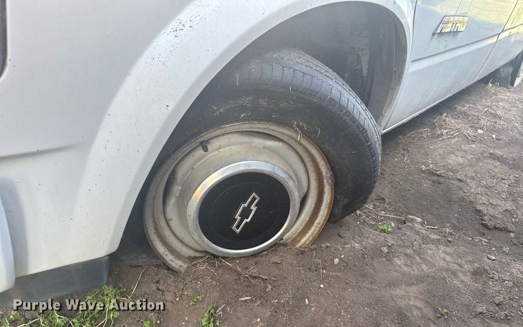 image for item EG6243 1993 Chevrolet Astro van