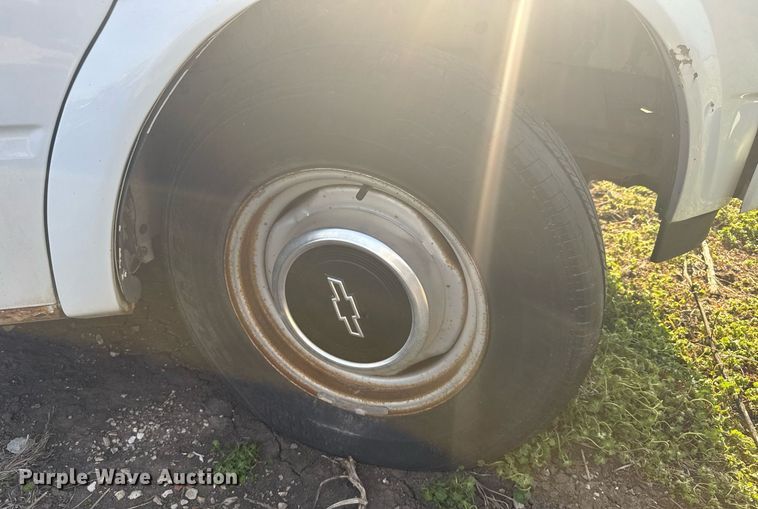 image for item EG6243 1993 Chevrolet Astro van