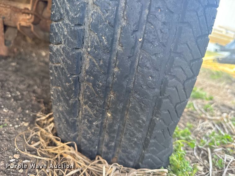 image for item EG6243 1993 Chevrolet Astro van