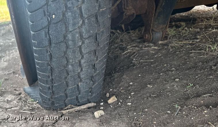 image for item EG6243 1993 Chevrolet Astro van