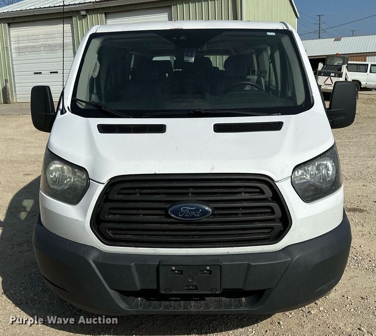 image for item EG6245 2016 Ford Transit 350 van