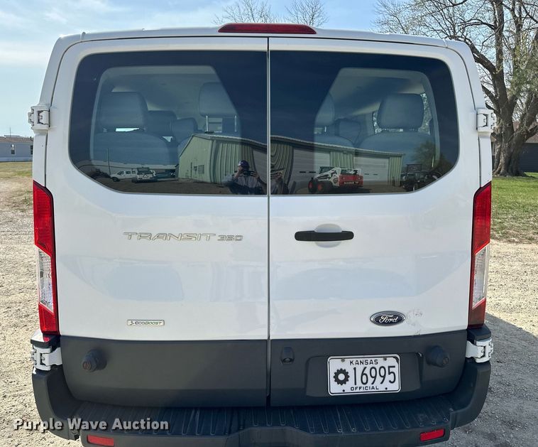 image for item EG6245 2016 Ford Transit 350 van