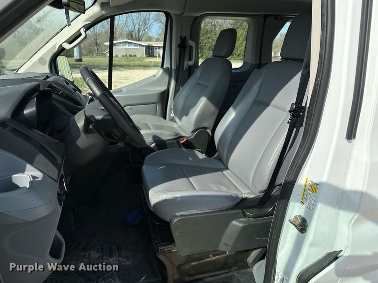 image for item EG6245 2016 Ford Transit 350 van