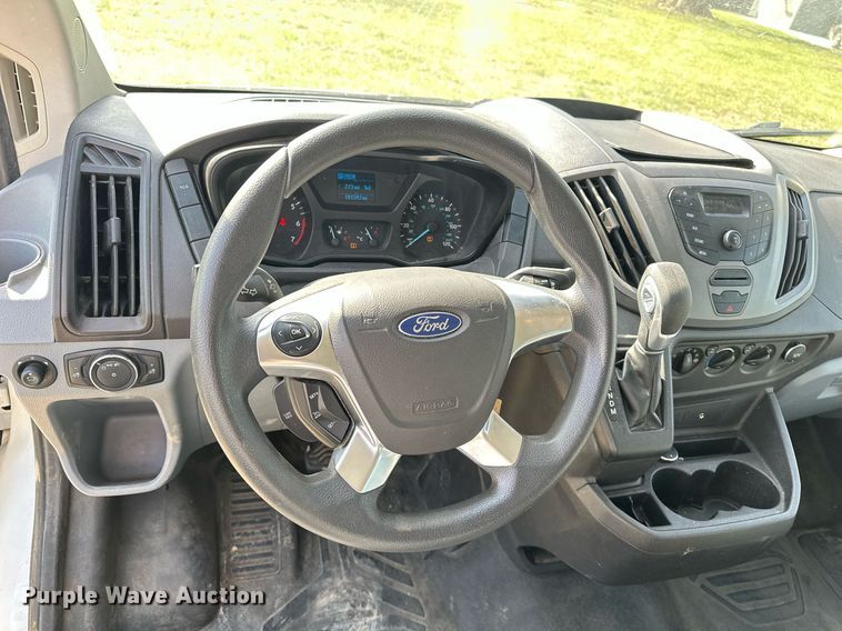 image for item EG6245 2016 Ford Transit 350 van