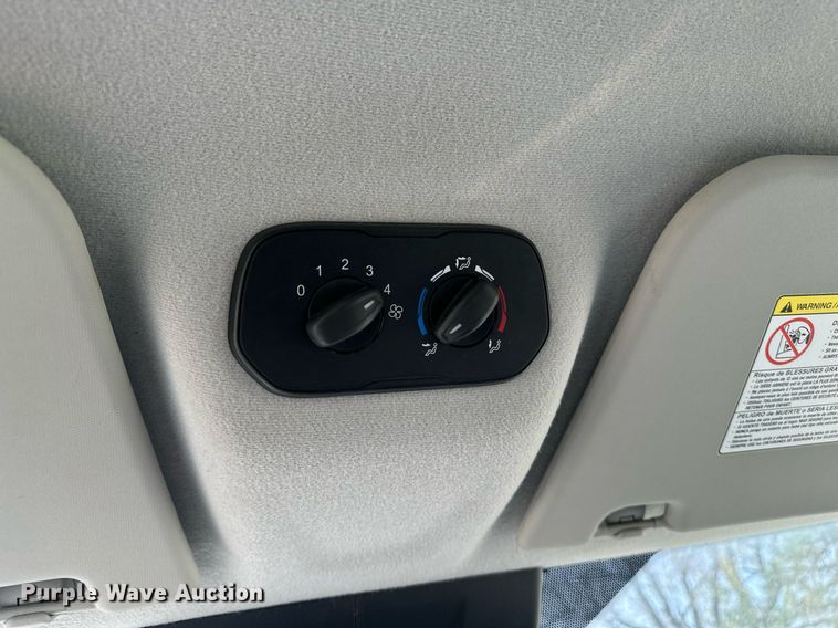 image for item EG6245 2016 Ford Transit 350 van