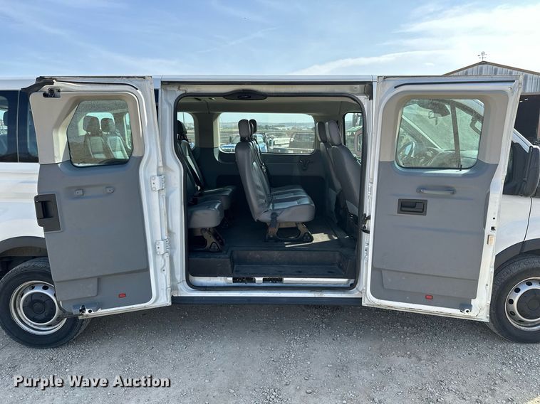 image for item EG6245 2016 Ford Transit 350 van