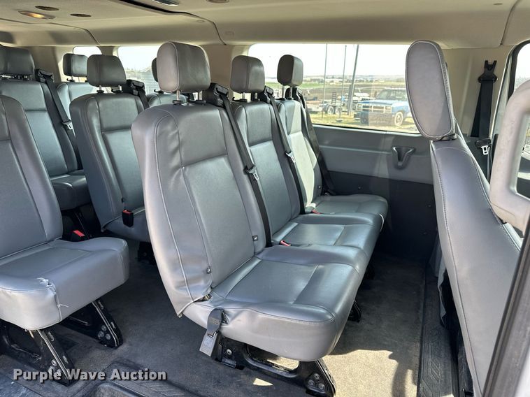 image for item EG6245 2016 Ford Transit 350 van