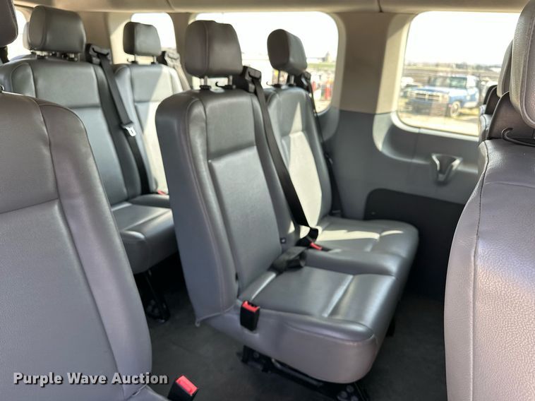 image for item EG6245 2016 Ford Transit 350 van