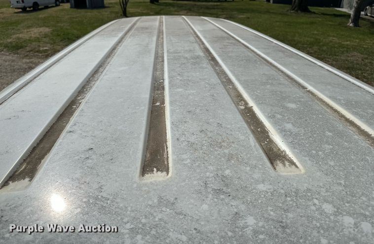 image for item EG6246 2006 Ford E350 Super Duty van