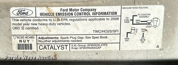 image for item EG6246 2006 Ford E350 Super Duty van