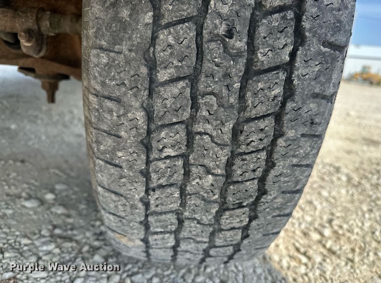 image for item EG6246 2006 Ford E350 Super Duty van