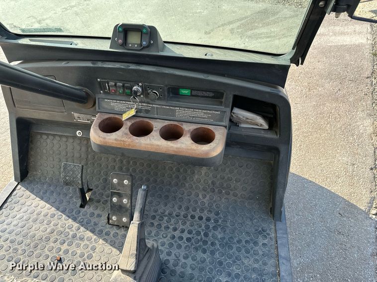 image for item EG6248 2009 Tomberlin E-Merge 500 golf cart