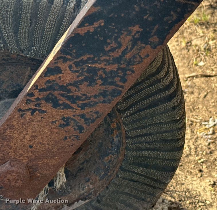 image for item EG6251 2009 Land Pride rotary mower